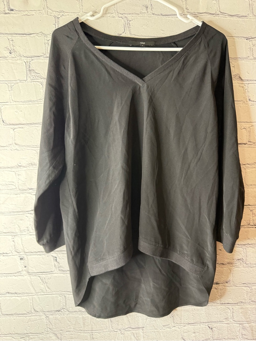 Tibi Black V-Neck Long Sleeve silk blouse size 4 - Picture 4 of 6